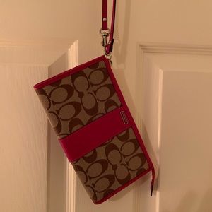 coach wristlet!